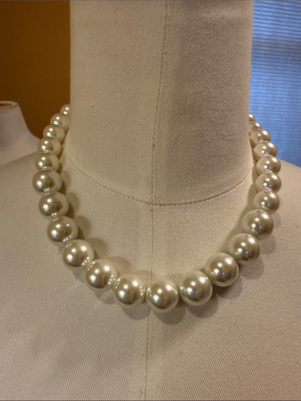 J. Crew Factory Pearl Necklace in Creamy White